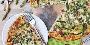 Springtime Asparagus Tart ~ with ham, mushrooms, Swiss, and a buttery crust | FiveHeartHome.com
