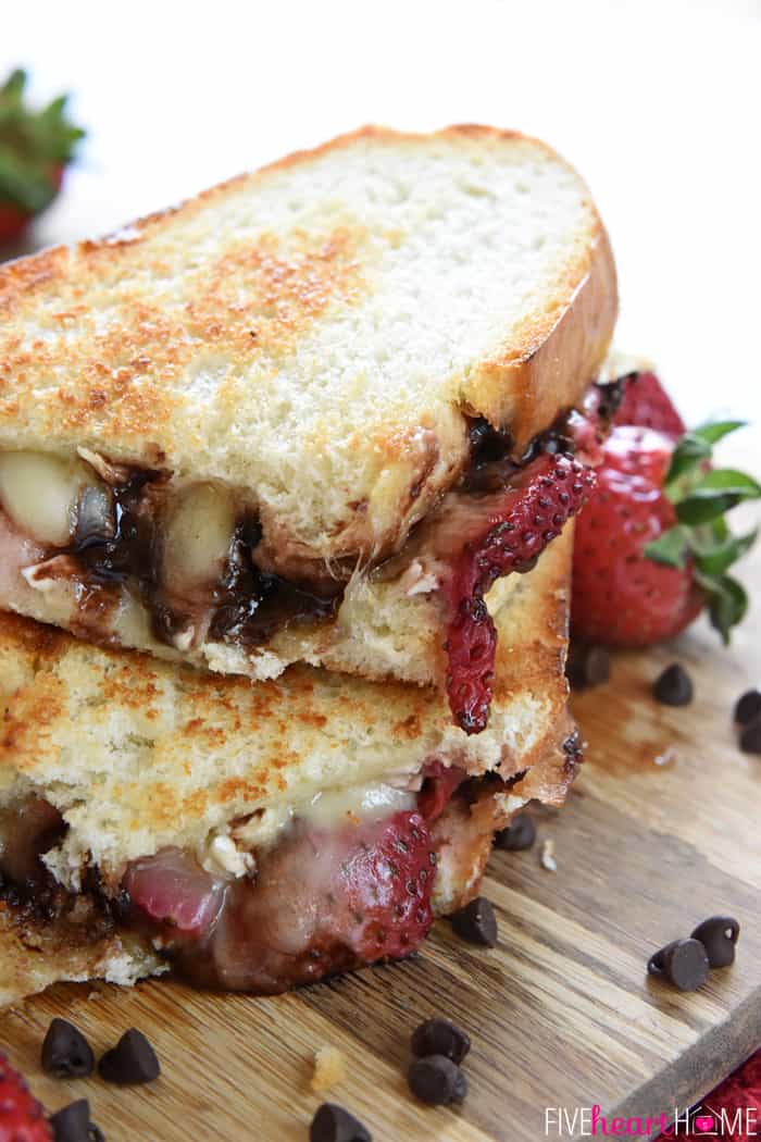 Strawberry Brie Grilled Cheese {with or without chocolate} • FIVEheartHOME