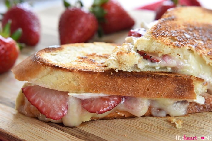 Strawberry Brie Grilled Cheese {with or without chocolate} • FIVEheartHOME