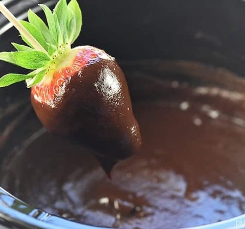 Chocolate and Marshmallow Fluff Fondue for the Little Dipper CrockPot - A  Year of Slow Cooking