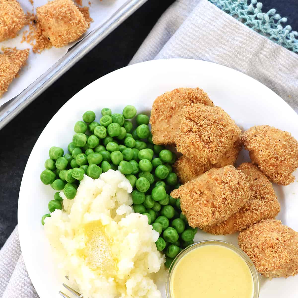 https://www.fivehearthome.com/wp-content/uploads/2017/08/Homemade-Chicken-Nuggets-Recipe_1200pxSquare2.jpg