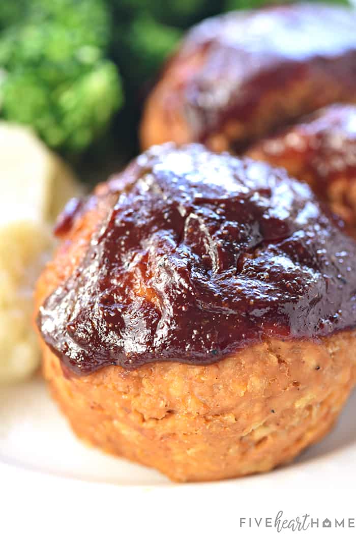 Yummy & Easy Turkey Meatloaf Muffins • FIVEheartHOME