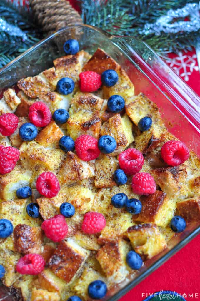 {Overnight} Eggnog French Toast Bake • FIVEheartHOME