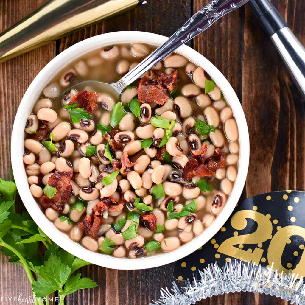 The BEST BlackEyed Peas for New Year's • FIVEheartHOME