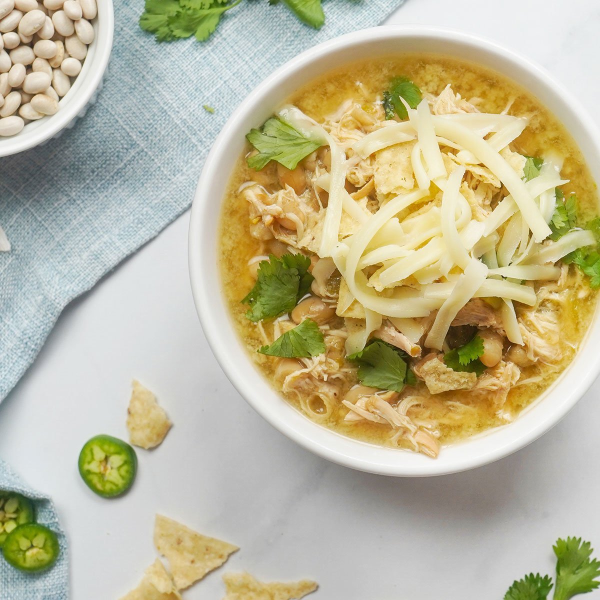 https://www.fivehearthome.com/wp-content/uploads/2022/11/White-Bean-Chicken-Chili-by-Five-Heart-Home_1200pxFeartured60.jpg