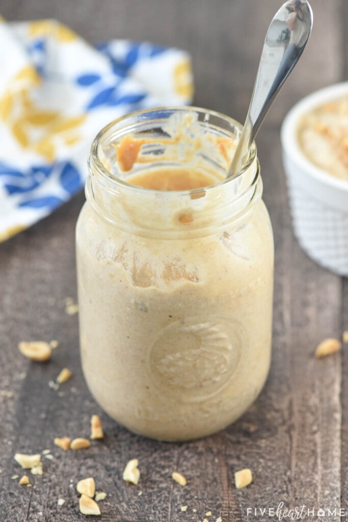 https://www.fivehearthome.com/wp-content/uploads/2023/06/Peanut-Butter-Overnight-Oats-Recipe-by-Five-Heart-Home_1200px-25-683x1024.jpg