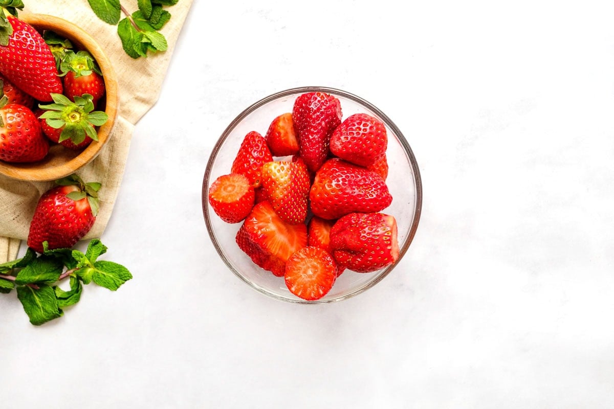 Fresh berries in a bowl.
